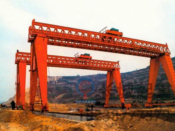 湖北黃石提梁龍門吊的主要作用是