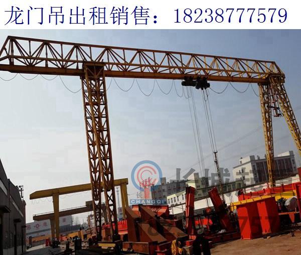 新疆地上跑的龍門吊的 起吊機(jī)構(gòu)與動(dòng)作控制