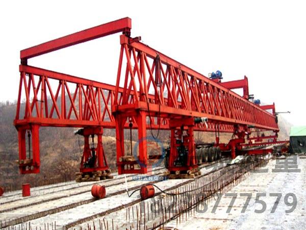 40米架橋機(jī)試運(yùn)行前做好三項(xiàng)準(zhǔn)備