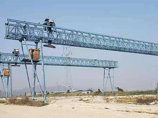 甘肅嘉峪關龍門吊公司 100噸雙梁龍門吊電器保護