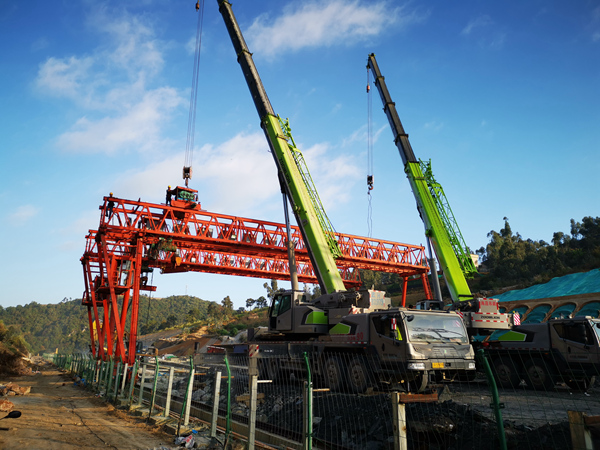 江西宜春龍門吊公司 150噸龍門吊安裝注意事項